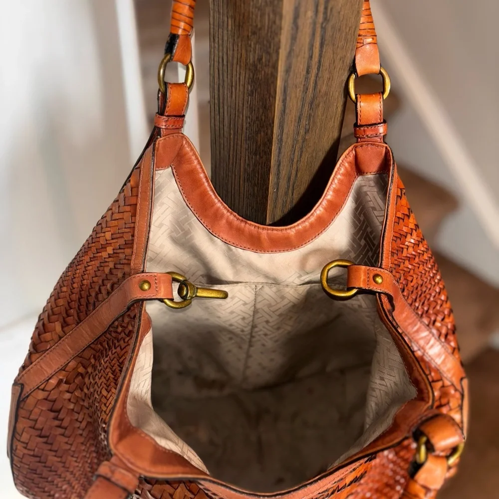 Cole Haan Genevieve Weave Large Triangle Tote - Picture 8 of 10